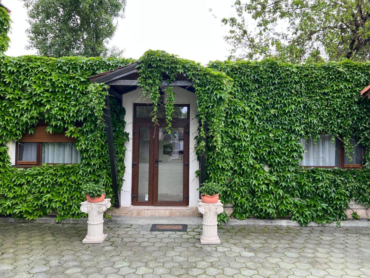 Vila Toscana Timisoara Exterior foto